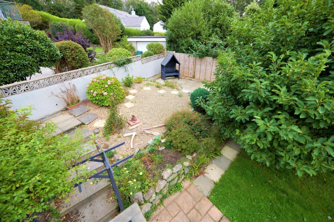 Sea Gem- Beautiful Family Home With Stunning Sea Views & Garden Tenby Exterior photo